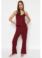  Collection طقم بيجامة محبوكة من الفيسكوز - دانتيل بورجوندي وتفاصيل شريطية، حزام حبل THMSS20PT0134