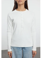  Collection Flexible Corded Ecru Knitted Blouse - Regular Cut, Buttoned - TWOAW25BZ00033