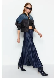  Collection تنورة طويلة محبوكة قابلة للتمدد باللون الأزرق الداكن TWOSS24ET00041