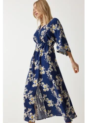 Happiness İstanbul فستان نسائي صيفي من الفسكوز بياقة ملفوفة باللون الأزرق الداكن والأصفر DK00166