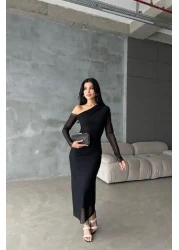 Daçem Hira فستان من التول متوسط ​​الطول مكشوف الكتفين