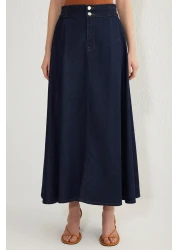  Collection تنورة طويلة من قماش الدنيم باللون الأزرق الداكن مع خصر مطاطي TWOSS25ET00006