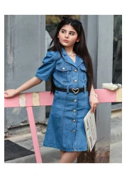 Ribbon kids فستان بناتي من الدنيم بأزرار على شكل قلب وحزام