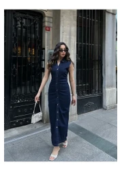 Viskosa VISCOSA الأناقة غير الرسمية: فستان الدنيم الحديث