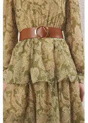  Modest فستان منسوج من الشيفون باللون الأخضر مع طية صدر السترة وحزام TCTSS25EB00062