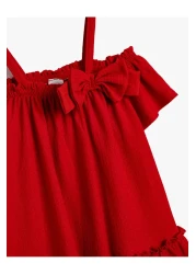 Koton فستان بأكمام قصيرة وأشرطة مكشوفة الكتفين مع تفاصيل فيونكة