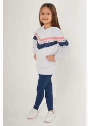 U.S. Polo Assn. قاعدة. طقم رياضي بناتي مخطط باللون الأبيض من Polo Assn