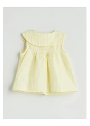 LC Waikiki Strawberry Embroidered Baby Girl Blouse and Shorts 2-Piece