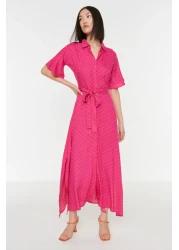  Collection فستان قميص طويل منسوج من الفسكوز بحزام فوشيا TWOSS19EL0094