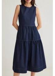  Collection فستان من الدنيم متوسط ​​الطول باللون الأزرق الداكن TWOSS25EL00007