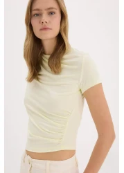 Defacto Soft Touch Slim Fit Boat Neck Short Sleeve T-Shirt E7016Ax25Sp