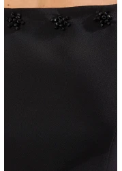  Collection فستان أسود مستقيم على شكل حرف A مزين بالأحجار المنسوجة فستان متوسط الطول غير مبطن أنيق/مساء