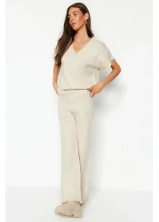  Collection طقم تريكو حجري ناعم الملمس - الجزء السفلي والعلوي TWOAW24AU00042