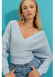 Trend Alaçatı Stili بلوزة نسائية زرقاء من الأمام ورقبة على شكل حرف V مزدوجة الصدر ALC-019-053-BLZ