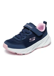 Skechers خلفه