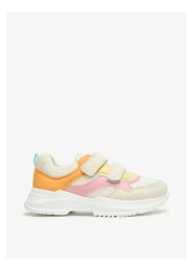 Little Missy حذاء رياضي بألوان متباينة مزود بخطاف وحلقة للإغلاق