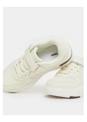 Styli أحذية رياضية بألواح مع إغلاق بخطاف وحلقة