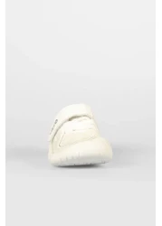 Vicco حذاء رياضي أبيض للجنسين من Yaomi Basic الخطوة الأولى