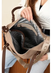 Just Polo حقيبة يد وكتف نسائية من قماش لاكوست كبيرة الحجم باللون البني الرملي P346037MH