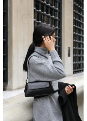 Madamra Black Women's Simple Design Covered Shoulder Bag