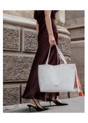 U.S. Polo Assn. حقيبة كتف نسائية بيضاء Us25122