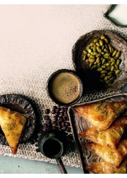 Kenwood Turkish Coffee Maker Up To 5 Cups Turkish Coffee Machine for Slowly Brewed DELICIOUS Turkish Coffee 535W CTP10.000BR Black/Red, Red/Black