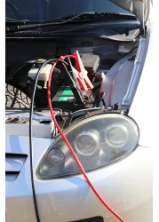 كابلات توصيل للسيارة بطول 3 متر مع مشبك معزول