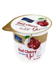 الروابي زبادي الكرز الاحمر مخفوق كامل الدسم 130 غرام