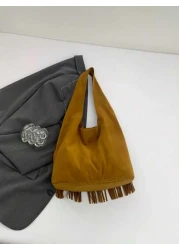 قماش رجعي من الجلد المدبوغ ، تصميم شرشرة مناسب للخريف والشتاء. متوفر باللون الأحمر البرغندي والبني والبني الد