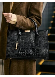 Women s Faux Crocodile Embossed Black Tote Bag Large Capacity Shoulder Bag Handbag Crossbody Bag Simple Crocodile Pattern Tote Bag Faux Leather Shoulder Bag Women s Classic Handbag Business Casual Wom