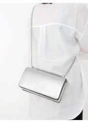 Lightweight Business Casual Metallic Minimalist Chain Flap Square Bag For Teen Girls Women College Students Rookies White Collar Workers Perfect For Office College Work Business Commute Outdoors Trave