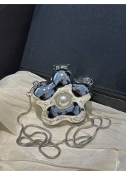 1 Pc New Model Girl s Metal Material Mini Solid Color Flower Shaped Crossbody Bag Buckle Closure Metal Chain Shoulder Strap Exquisite And Fashionable Convenient And Compact Suitable For Daily Travel A