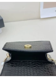 حقيبة مربعة بنقش تمساح مزخرف بعقدة الفراشة بنات