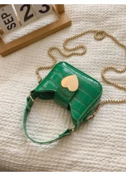 حقيبة جديدة مصدرة للأطفال ، حقيبة كتف للبنات ، حقيبة كتف صغيرة ناعمة ذات لون أحادي بملمس جلد التمساح وبشكل قلب