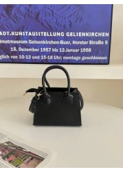 1pc Pu Zipper Closure Fashionable Niche Design Simple Mini Handbag Small Square Bag Korean Style Versatile Small Crossbody Bag Shoulder Bag Casual And Comfortable Adjustable Shoulder Strap Smooth And