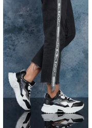 Dark Seer حذاء رياضي نسائي أسود مدخن