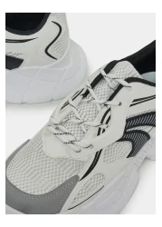 Styli حذاء رياضي بنعل سميك ومقطع جرافيكي بألوان متعددة