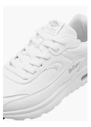 Lee Cooper حذاء رياضي رجالي من Lee Cooper مزين بشعار مع رباط للإغلاق