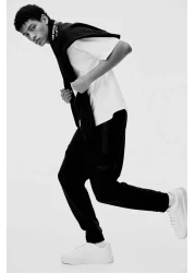 H&M Slim Fit Cargo Joggers