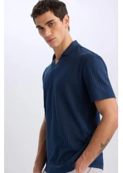 Defacto تي شيرت بياقة بولو وقصة عادية وأكمام قصيرة مجعدة E1207ax25sm