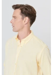 AC&Co / Altınyıldız Classics Yellow Linen Comfort Fit Men's Shirt - Relaxed Fit, Buttoned Collar