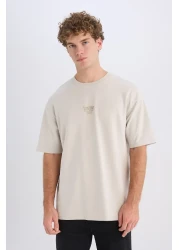 Defacto تي شيرت Boxy Fit برقبة دائرية وأكمام قصيرة من القماش الثقيل D5517AX25SP