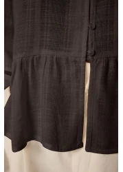  Collection قميص منسوج من القطن البني ذو الأكمام الدانتيل ذو المقاس العادي