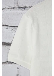  Collection Crew Neck White Cotton T-Shirt - Regular Fit Tmnss25Ts00062