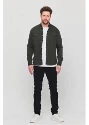 YXC Trend Maker قميص رجالي من قماش الدنيم ذو قصة ضيقة باللون الكاكي الداكن