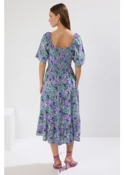  Collection فستان منسوج متوسط الطول بطبعة زهور وأكمام بالون على شكل حرف A باللون الأرجواني TWOSS20EL2323