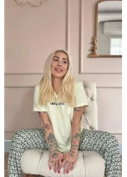 Pijamaevi طقم بيجامة نسائية محبوكة بأكمام قصيرة منقوشة باللون البيج