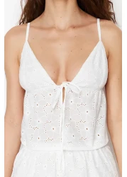  Collection White Floral Lined Self Pattern Shorts Woven Pajamas Set Thmss24Pt00075