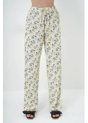 Trend Alaçatı Stili Butter Yellow Floral Patterned Crew Neck Cotton T-Shirt and Pants Pajama Set Pjm-X13905