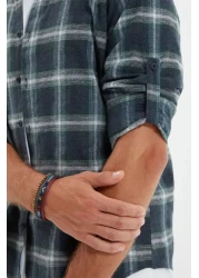  Collection قميص حطاب شتوي بقصة ضيقة باللون الأخضر - ياقة بأزرار، كتاف، مربعات TMNAW22GO0357